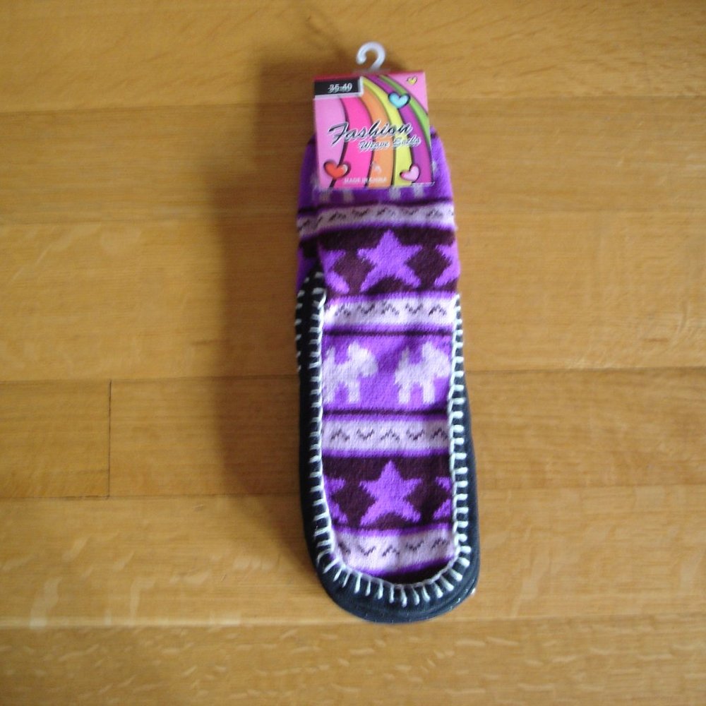 2/$12: FASHION WEAVE SOCKS NWT Women Size 9-11